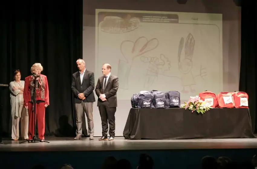 Más de 7000 alumnos participaron del programa "Red de sonrisitas"