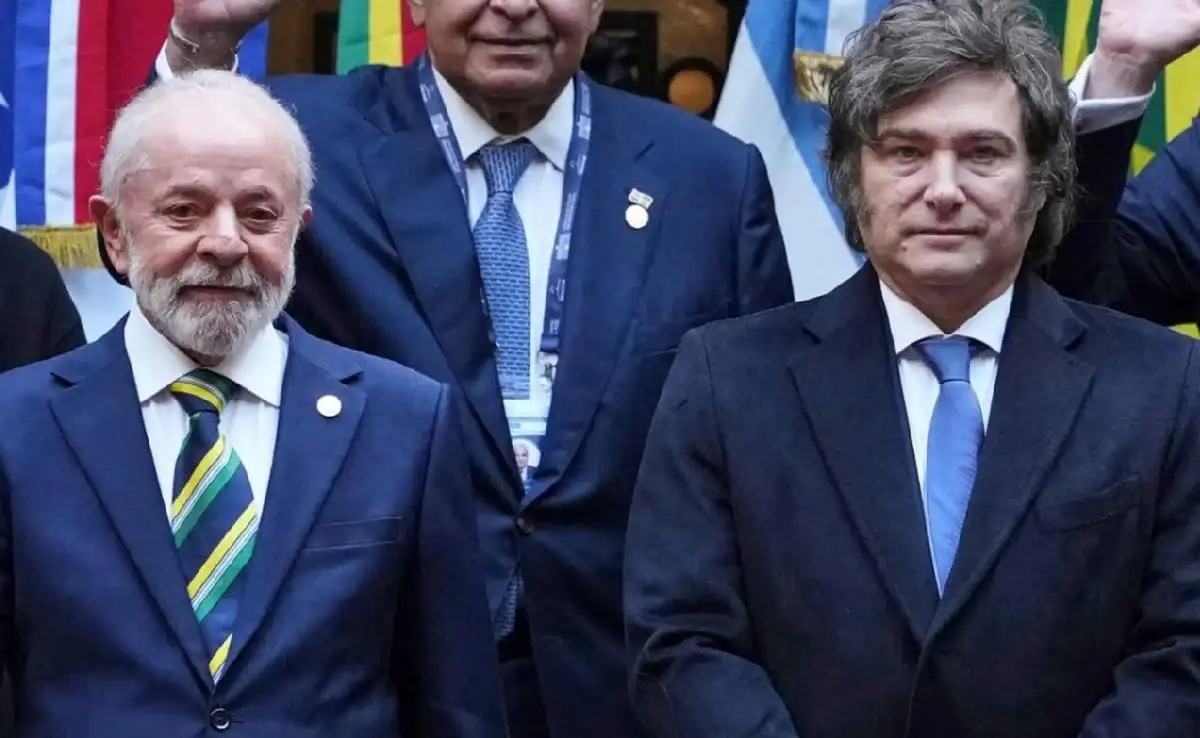 Escala la tensión entre Milei y Lula a horas de las elecciones en Brasil