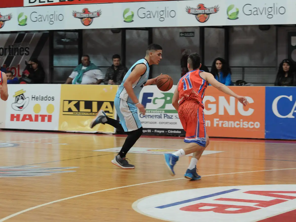 Debutó con una derrota