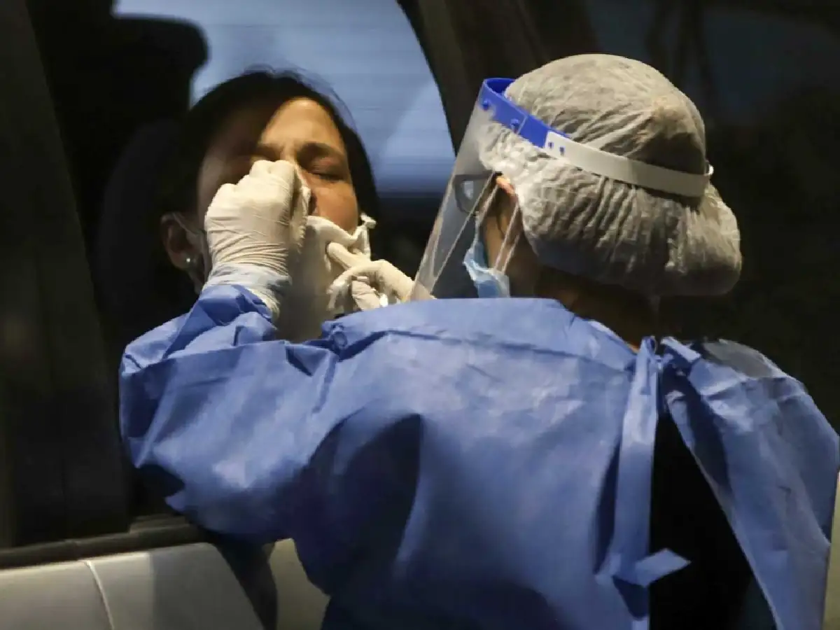 Otros 34 muertos y 4.555 nuevos contagios de coronavirus en Argentina