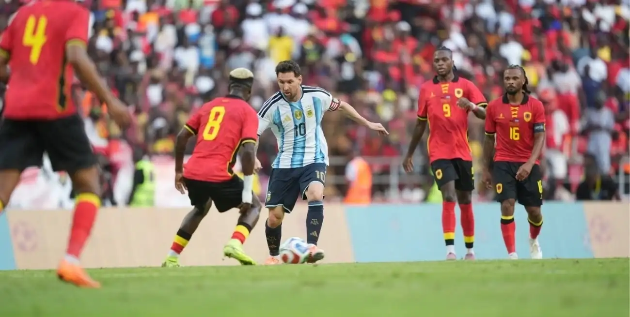 Argentina ganó 2-0 contra Angola. Créditos: AFA