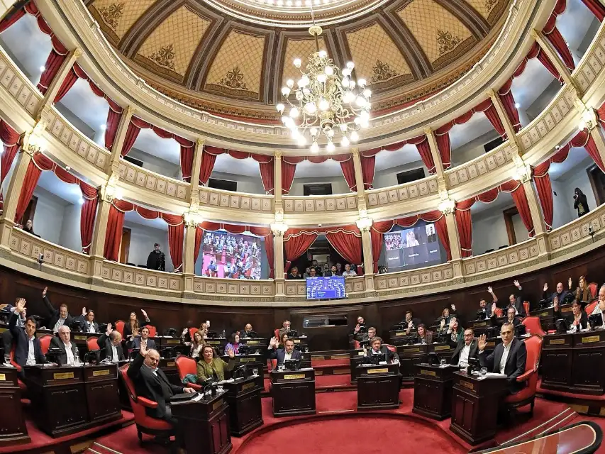 Kicillof acelera la cobertura de vacantes judiciales y enviará 200 pliegos al Senado