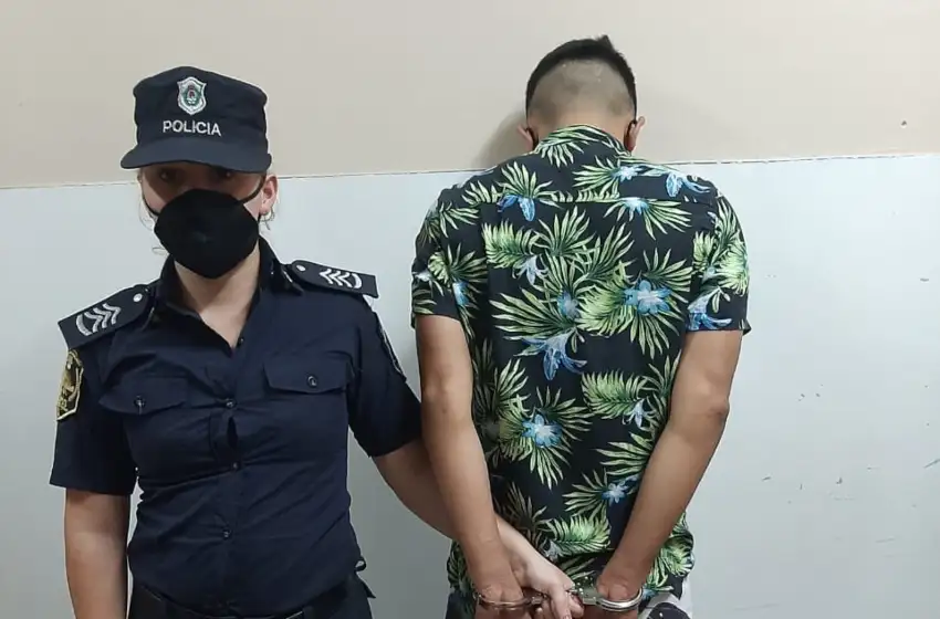 Quiso darle droga escondida en un shampoo a su novia detenida