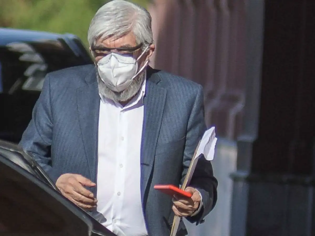Moyano dijo que fue vacunado por ser presidente de dos obras sociales