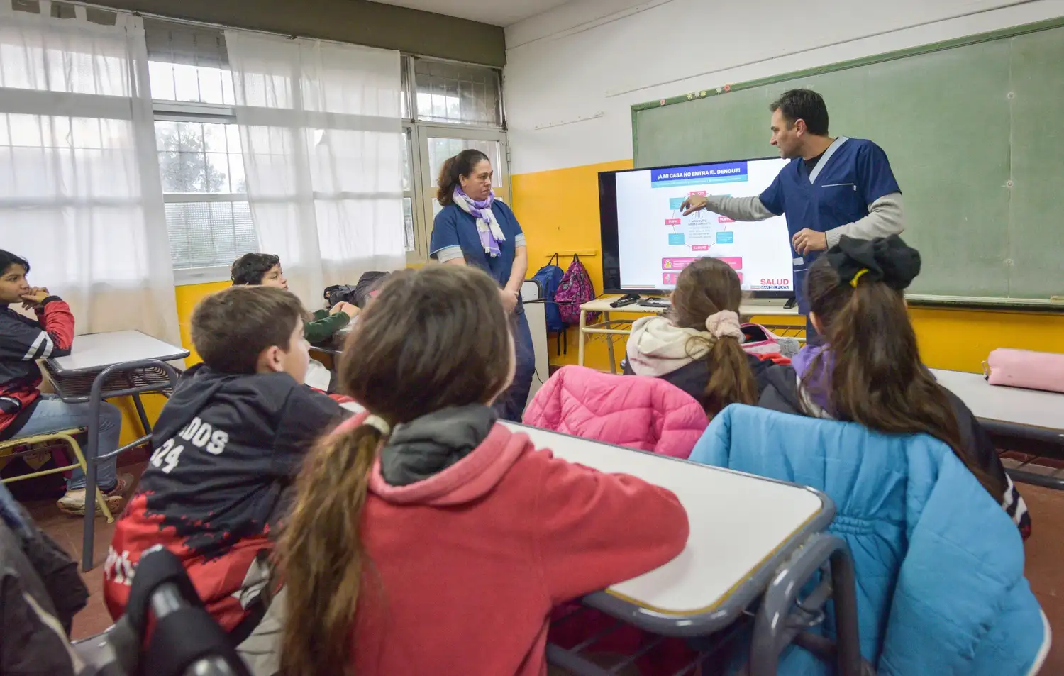La iniciativa, impulsada por la Secretaría de Salud municipal, se inscribe dentro de una estrategia de promoción y prevención en el ámbito educativo.