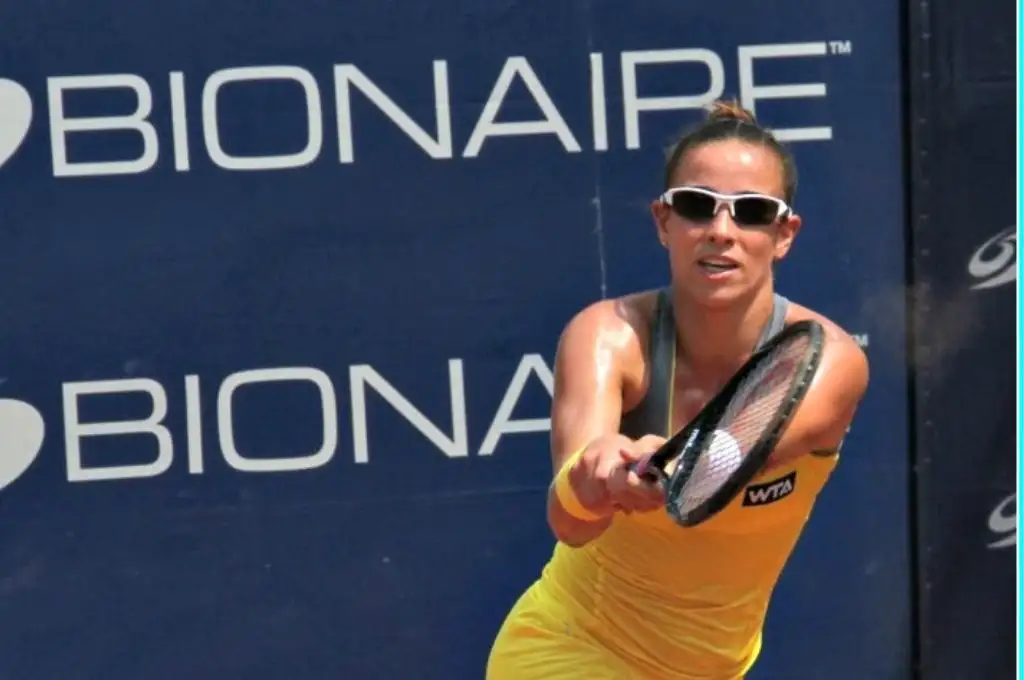 La santafesina Paula Ormaechea enfrentará a la española Aliona Bolsova en el WTA 125 de Cal