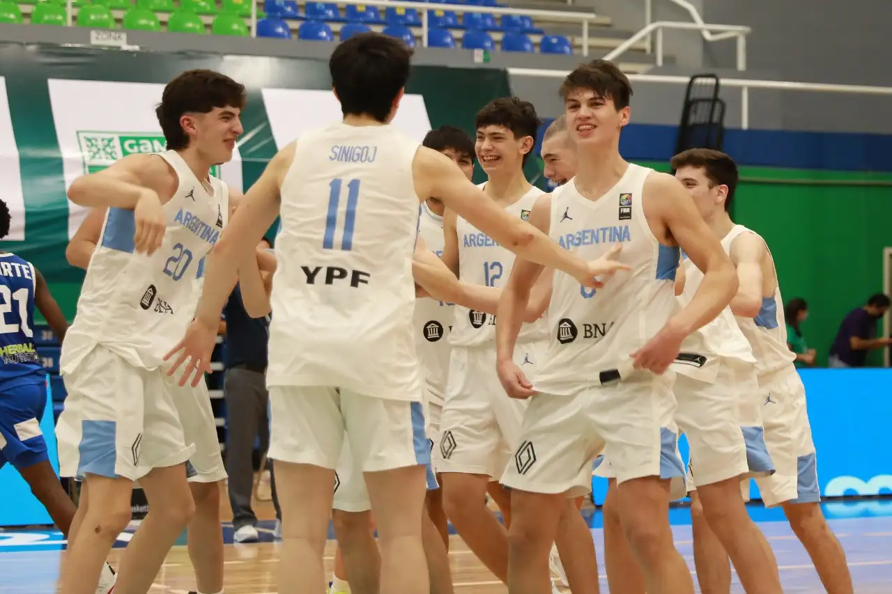Los chicos a la final y las chicas por el bronce (ambos al Mundial)