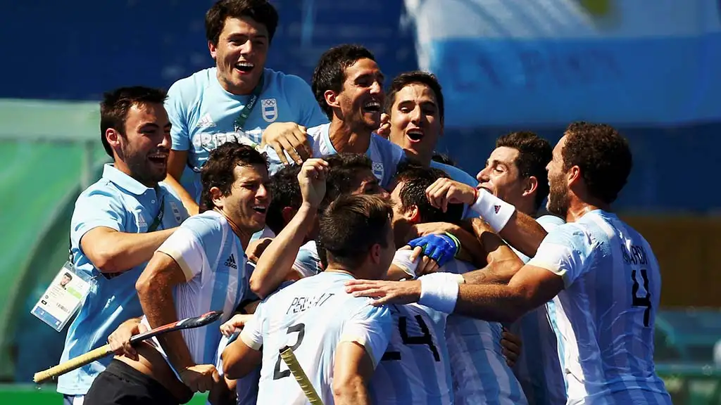 Los Leones se metieron en la historia grande