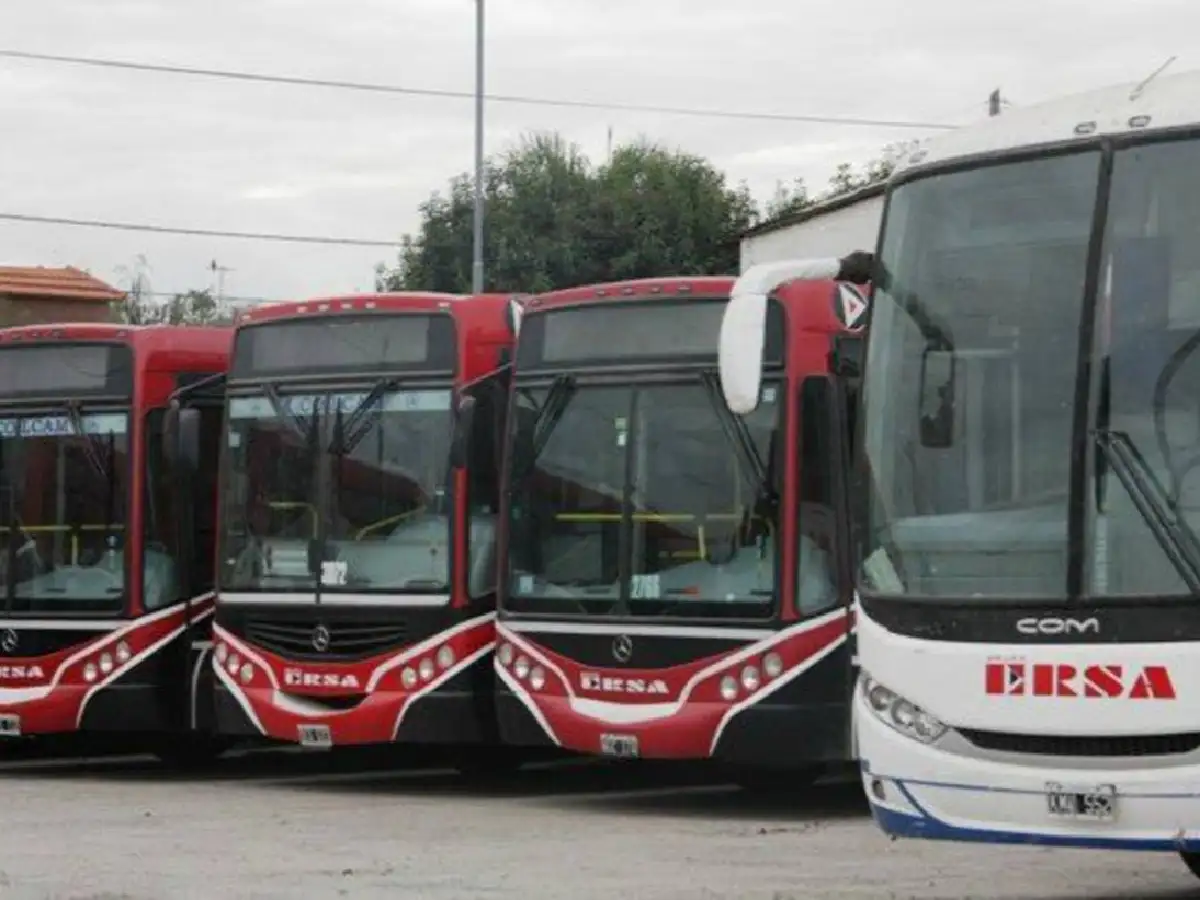 Paro por tiempo indeterminado de los interurbanos de Córdoba