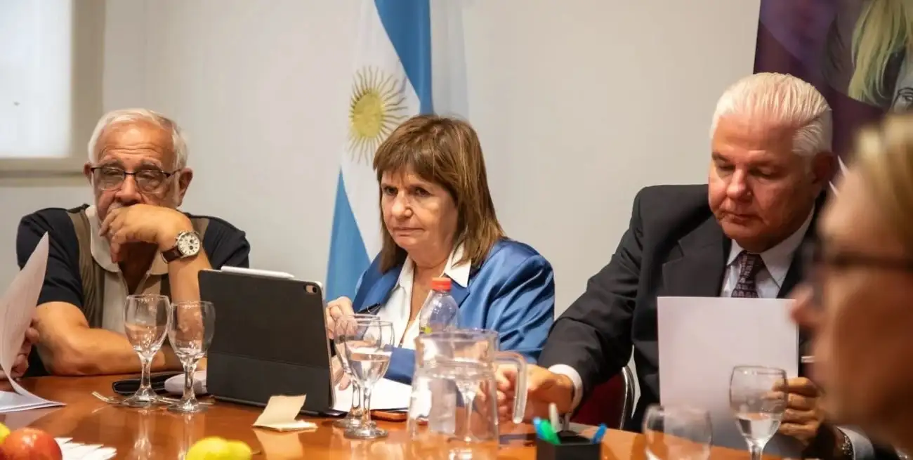 La jefa del bloque libertario busca consolidar acuerdos para avanzar con la reforma laboral, con cambios en el proyecto original.