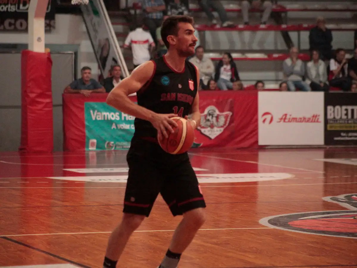 El “Santo” sigue firme 