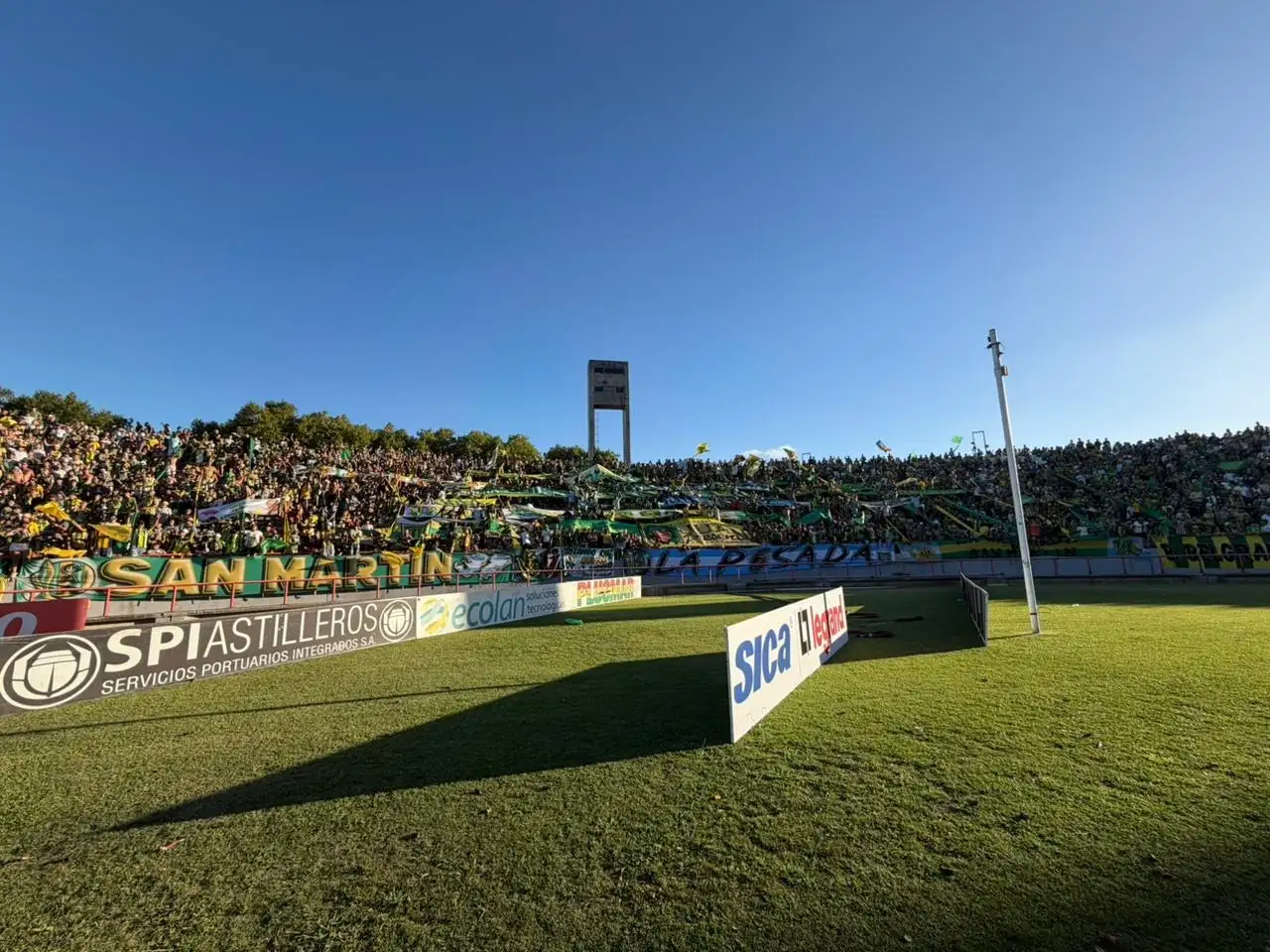 Aldosivi se suma al Octubre Rosa con una acción especial ante Sarmiento