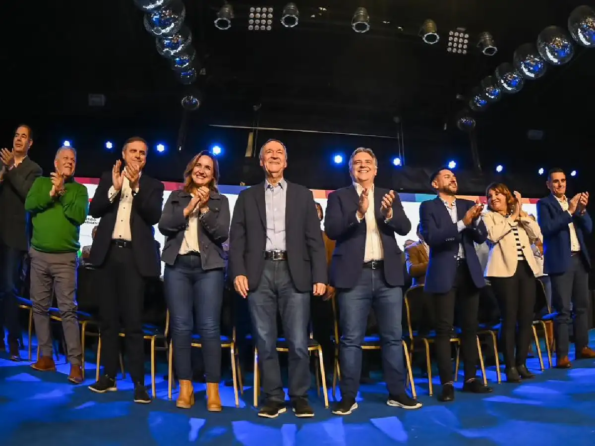 El oficialismo cordobés amplió su coalición y la presentó en Río Cuarto