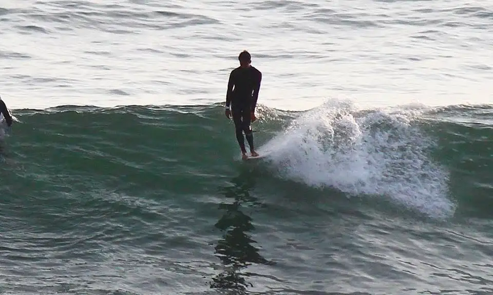 Surfiel y Tete Gil en la final del longboard