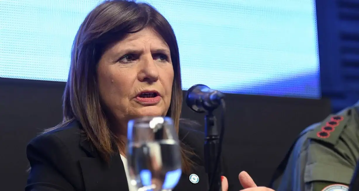 Patricia Bullrich aseguró que desde el Ministerio están ofreciendo la "máxima colaboración" con la búsqueda de Loan.