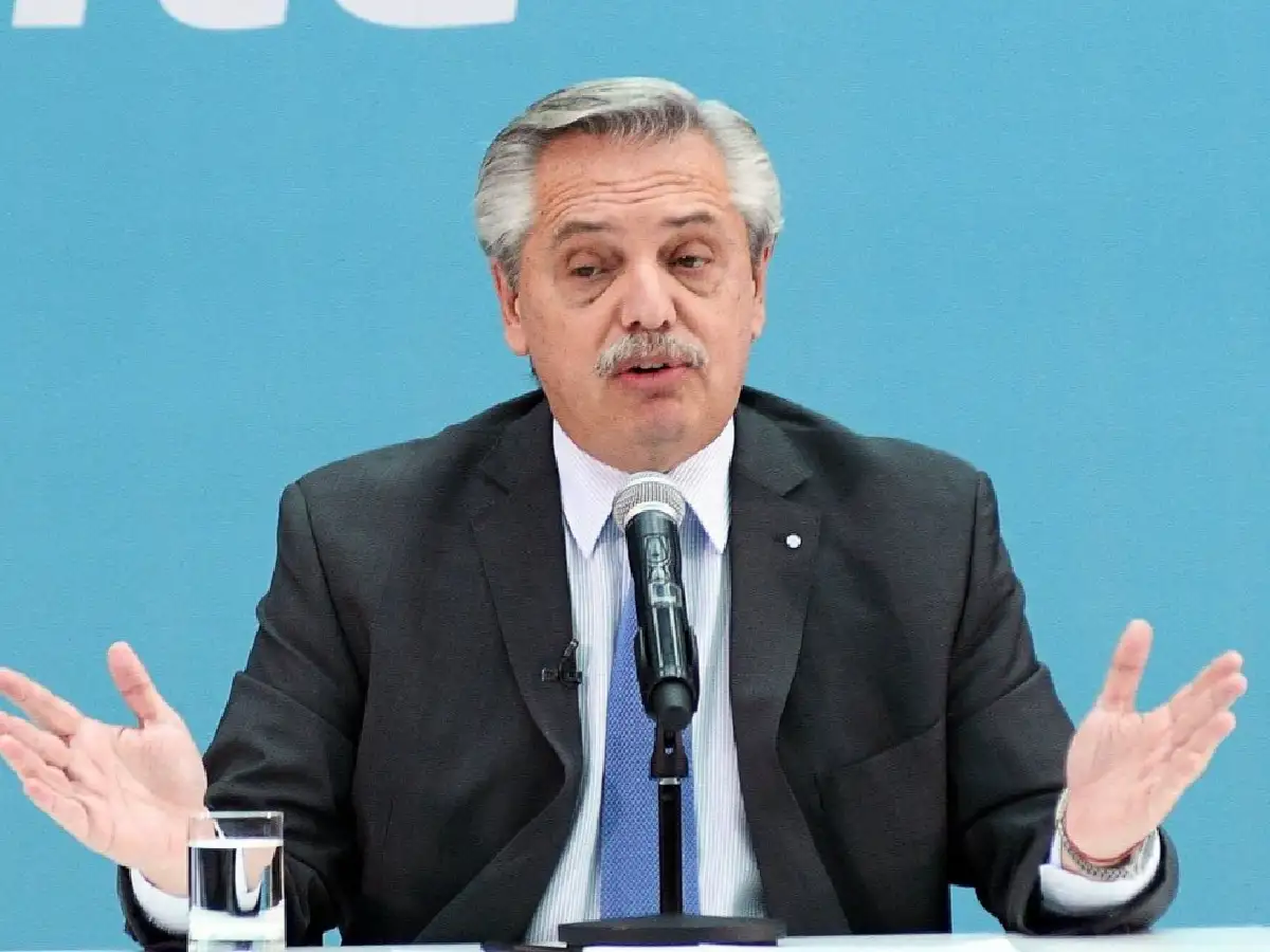 En medio de rumores de renuncia, Alberto Fernández volverá a aparecer en público el 9 de julio