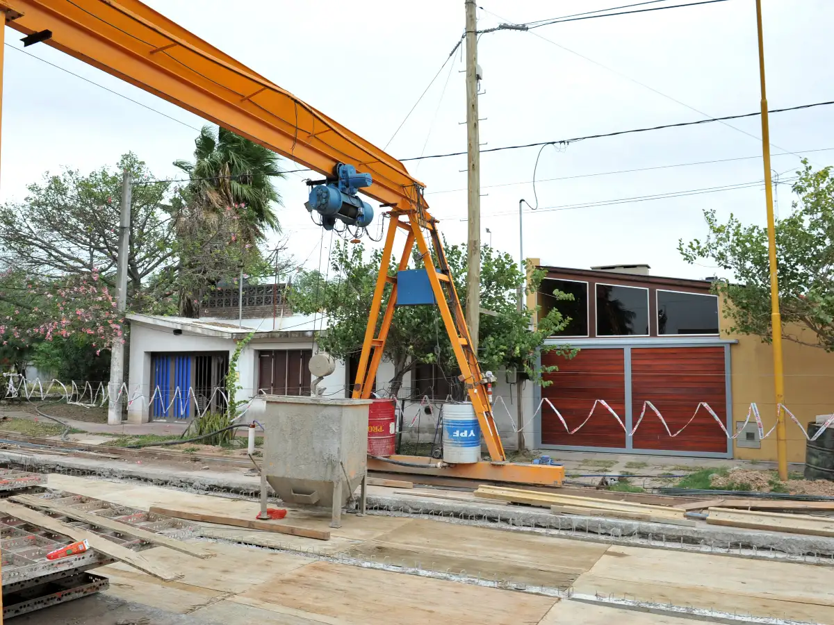 La obra al frente de casa: piden un resarcimiento económico para vecinos    