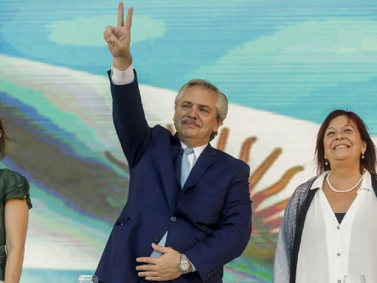 Alberto Fernández: "Me da vergüenza que en la Argentina una mujer padezca violencia de género"