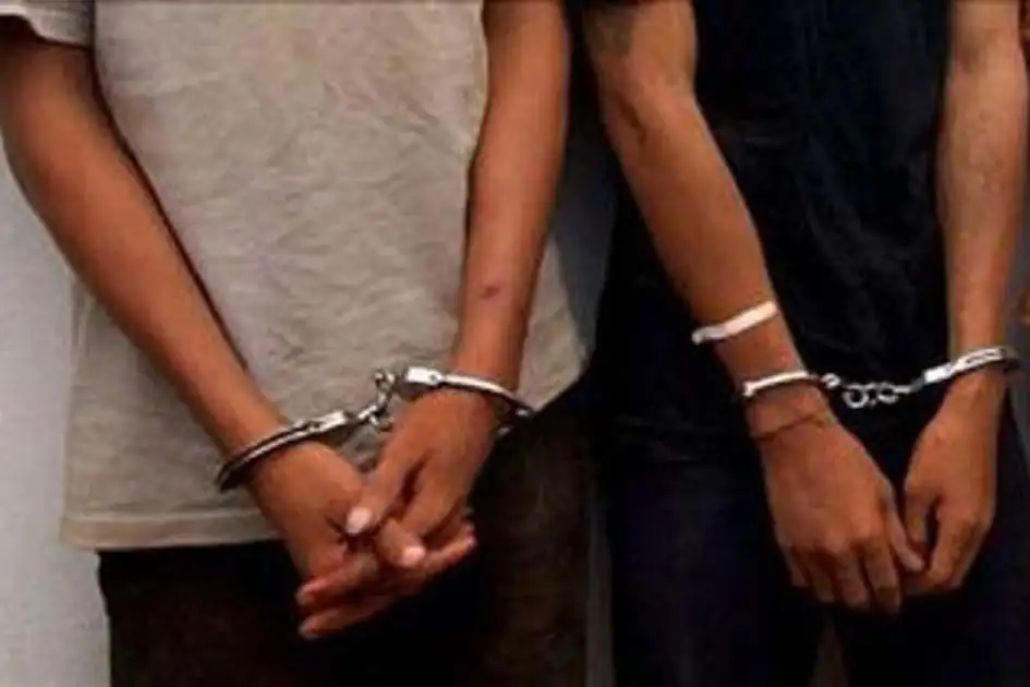 Venado Tuerto: dos menores demorados por sustraer una lona
