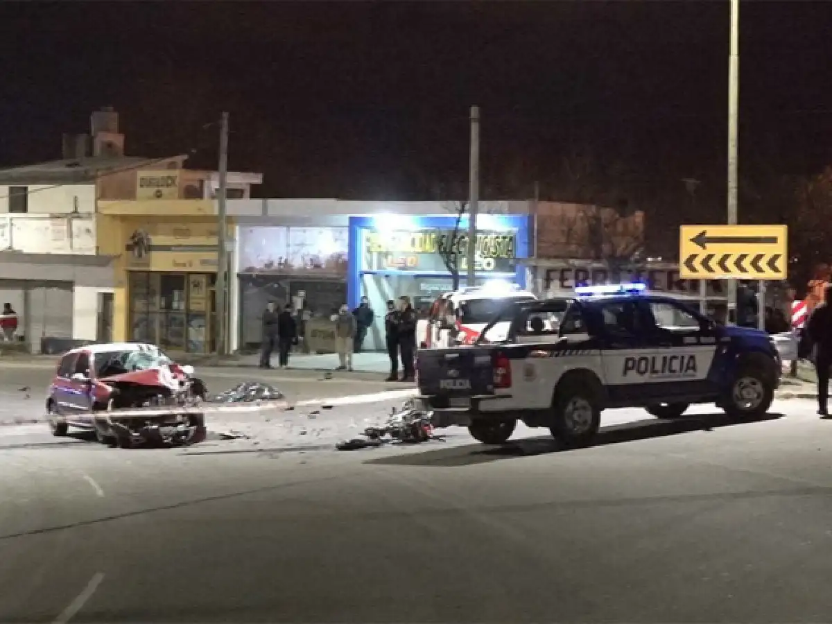 Murió un adolescente en La Falda tras chocar con su moto