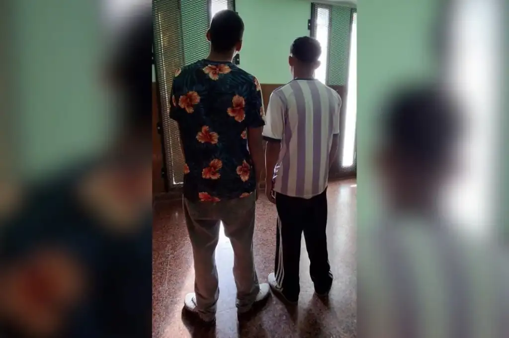 Los adolescentes fueron identificados y luego entregados a sus progenitores. Foto: El Litoral