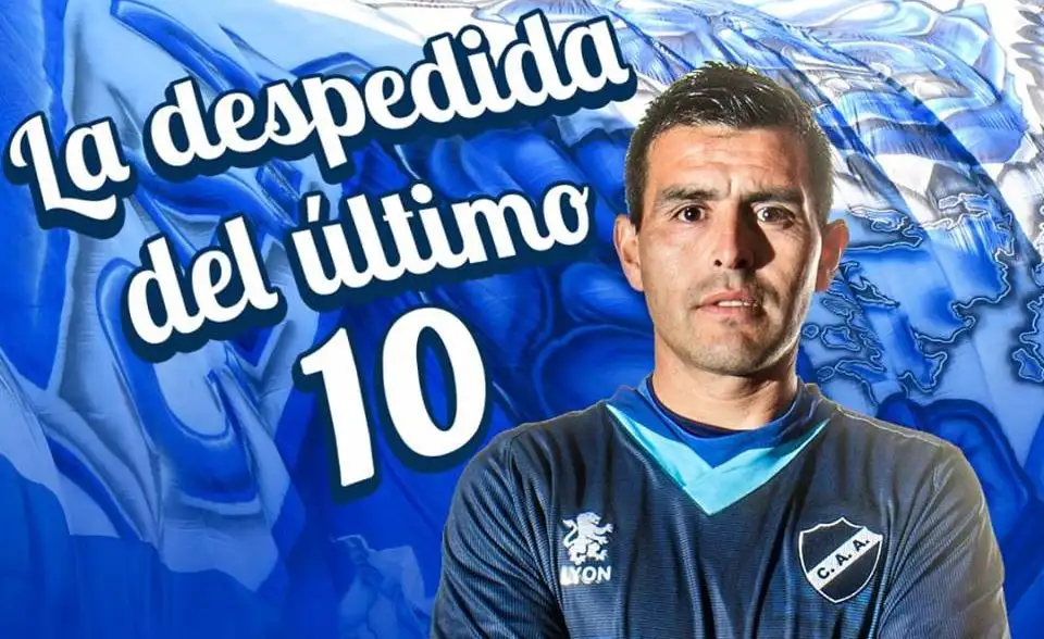 Alvarado prepara la despedida del último 10