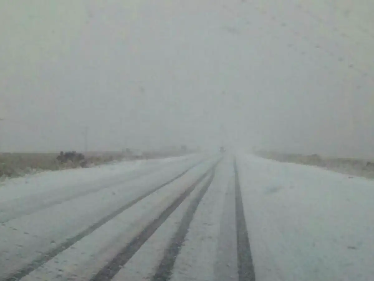 Cortaron el camino a Altas Cumbres por granizo y nieve