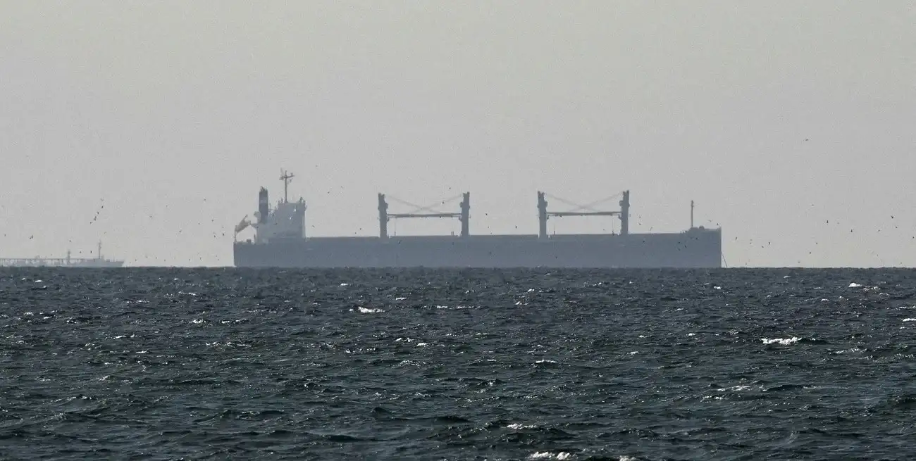 El petróleo superó los US$100 al inicio de la rueda, pero luego recortó la suba. Foto: Reuters