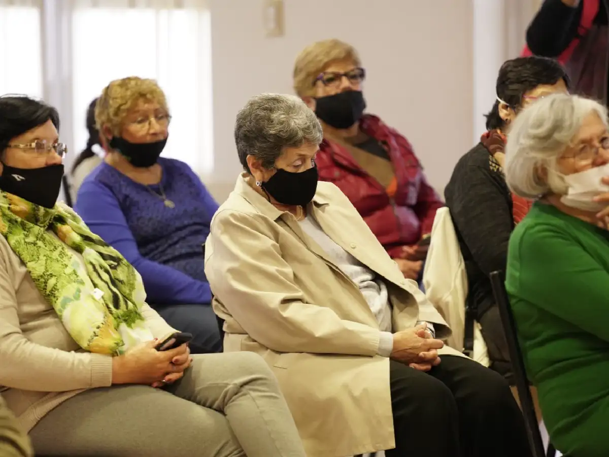 Después de 20 meses,  vuelven las actividades presenciales  para los adultos mayores