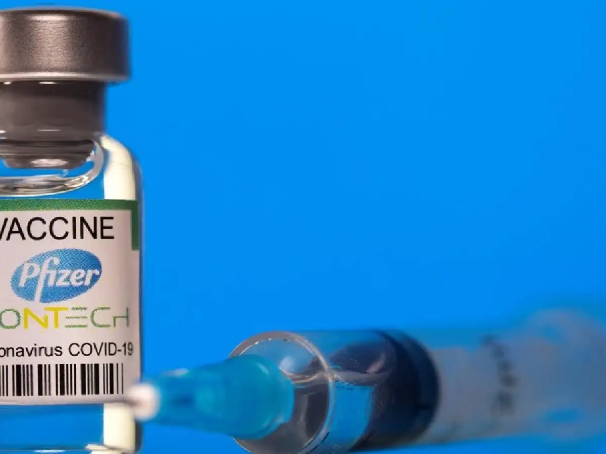 El Gobierno retomó las negociaciones con Pfizer para "avanzar en un posible contrato"