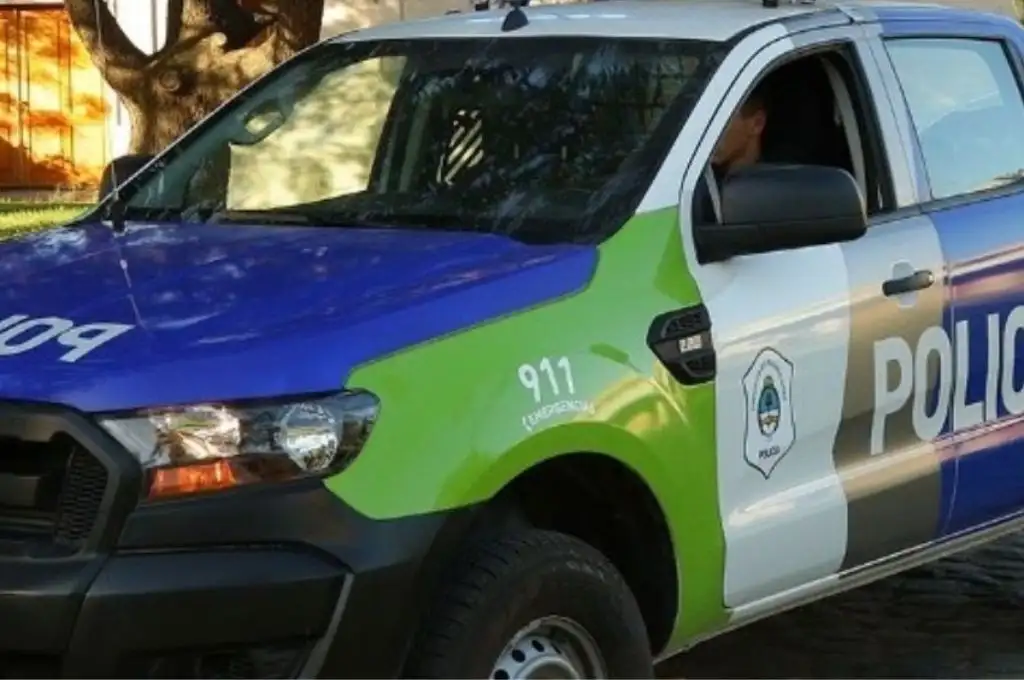 La Plata: un policía mató a un joven atacó a cuchillazos a su padre