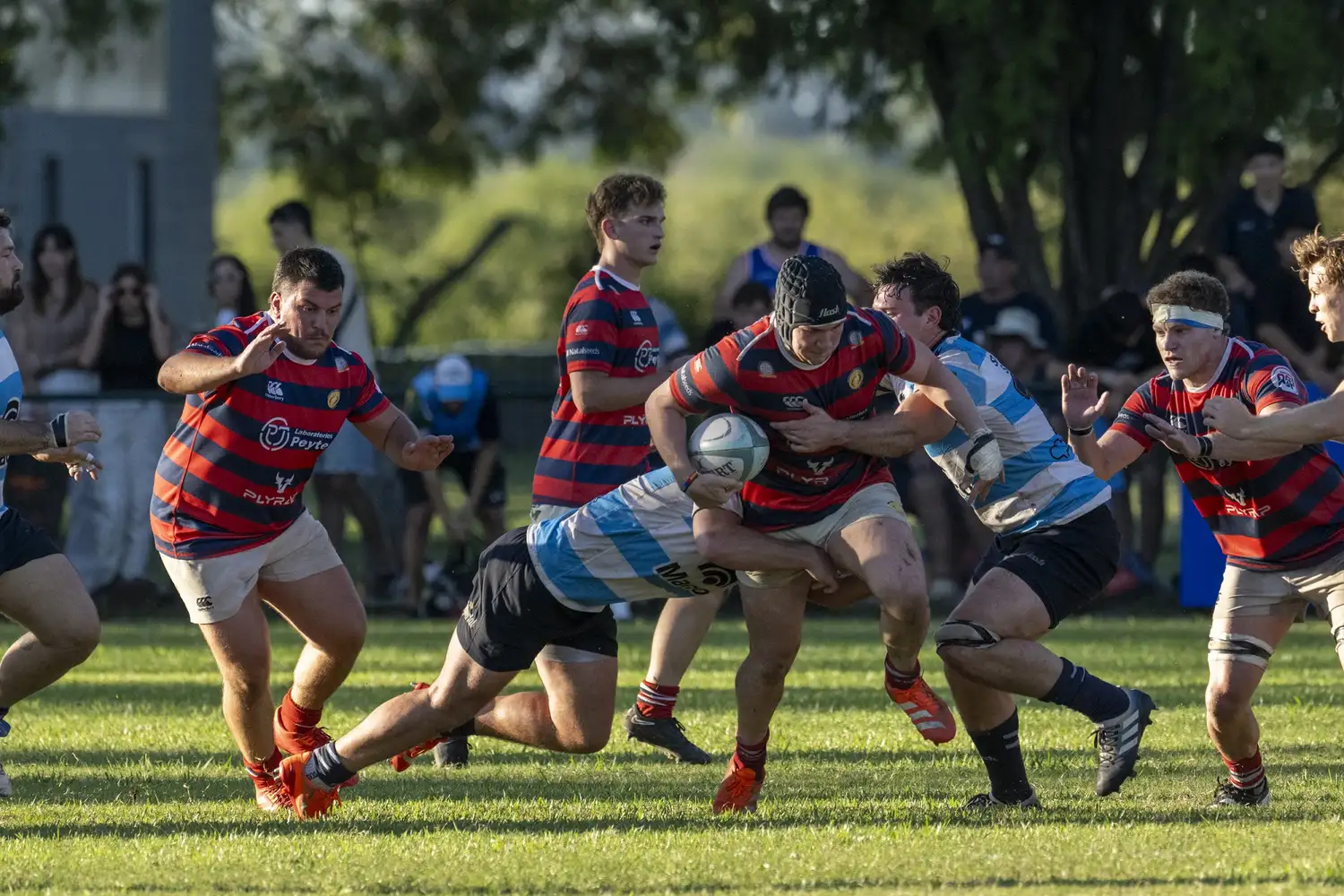 Otra derrota sobre el final. Otro cierre que se le escapa al equipo venadense. Aun así, la competitividad y el nivel, dejan más cosas positivas que negativas. Foto: Javier Leali