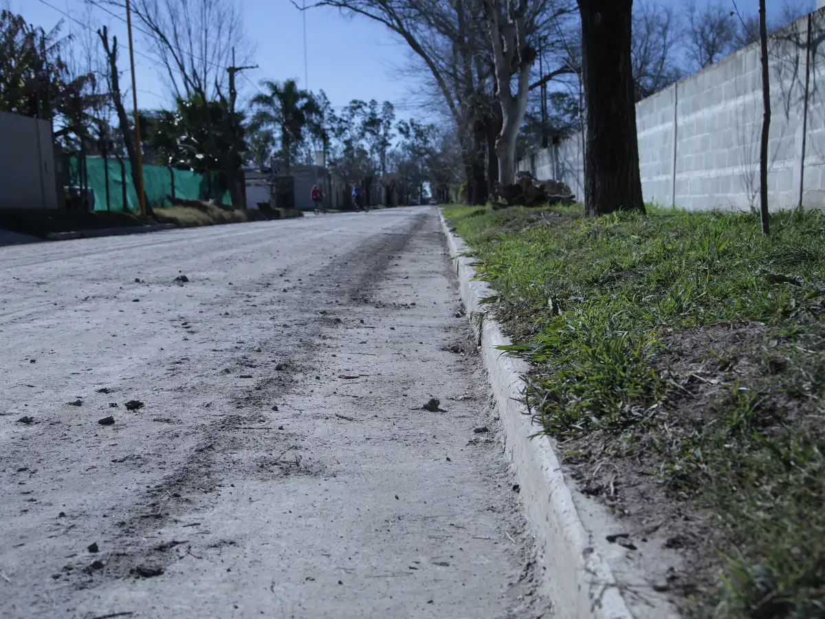 Piden completar con obras de cordón cuneta barrio El Prado  