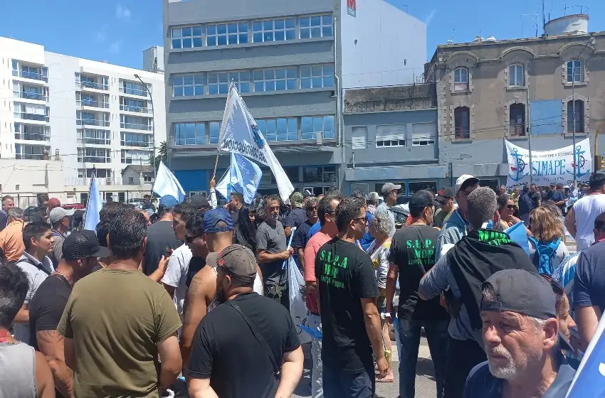 SOMU: "No vamos a descansar hasta que la Ley de la Pesca sea derogada"
