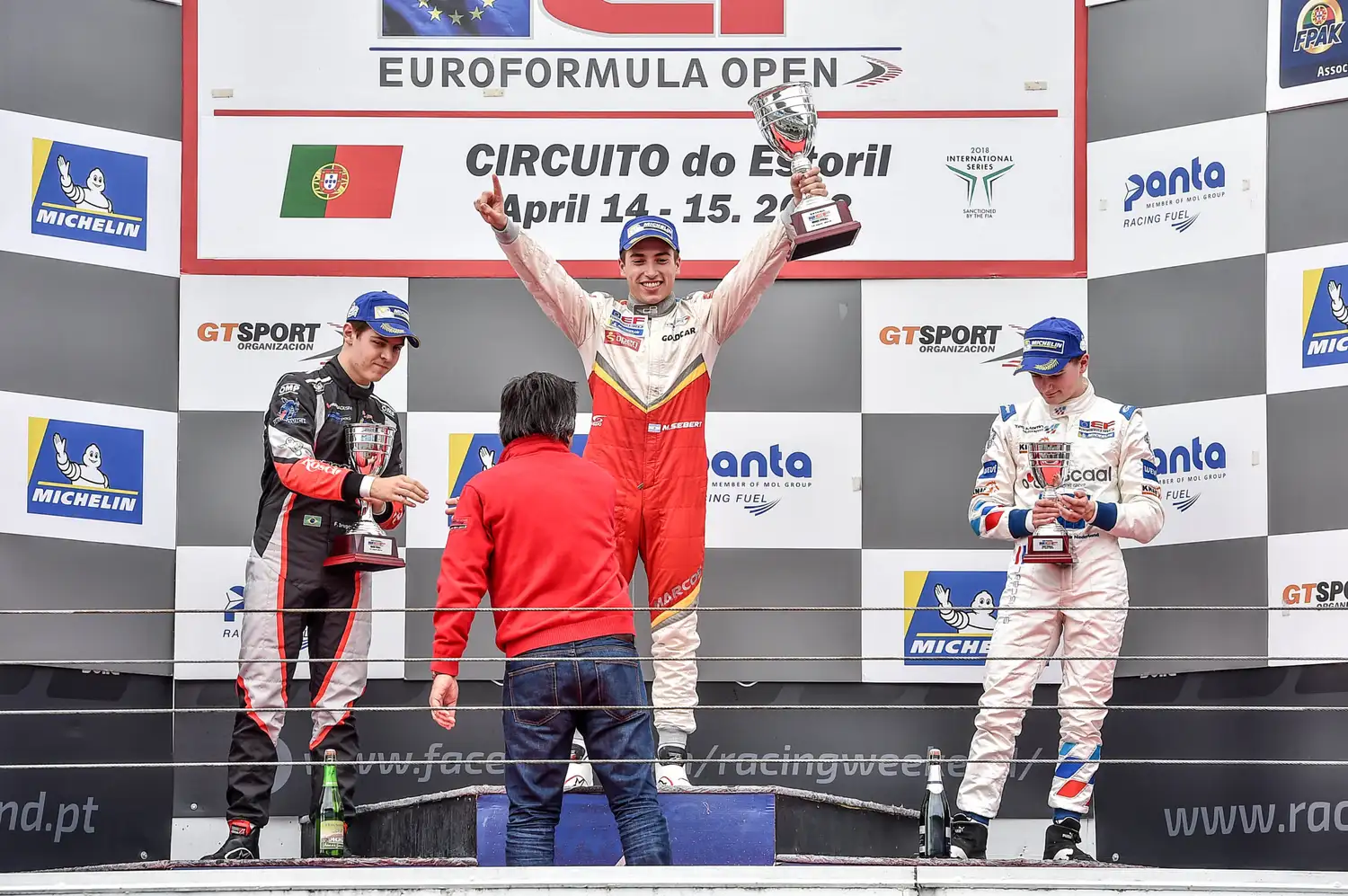 Siebert ganó en Portugal