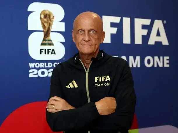 Collina habló de las polémicas de Argentina-Egipto y respaldó al árbitro.