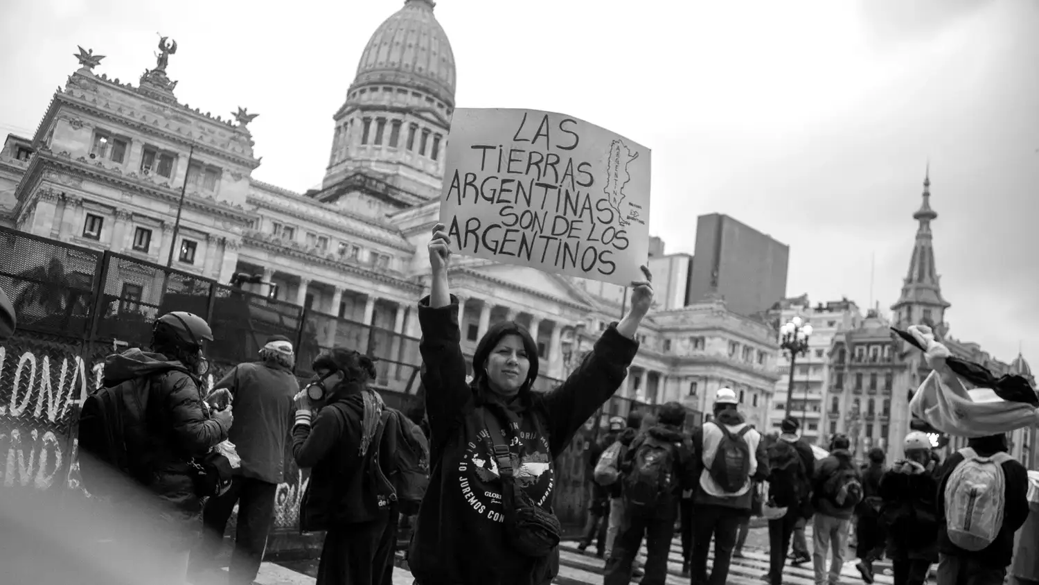 Tras el acuerdo extraordinario convocado para este viernes, el máximo tribunal dictó una medida cautelar interina