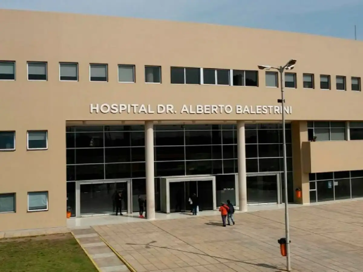Asaltantes asesinaron a tiros a un policía local en Ciudad Evita