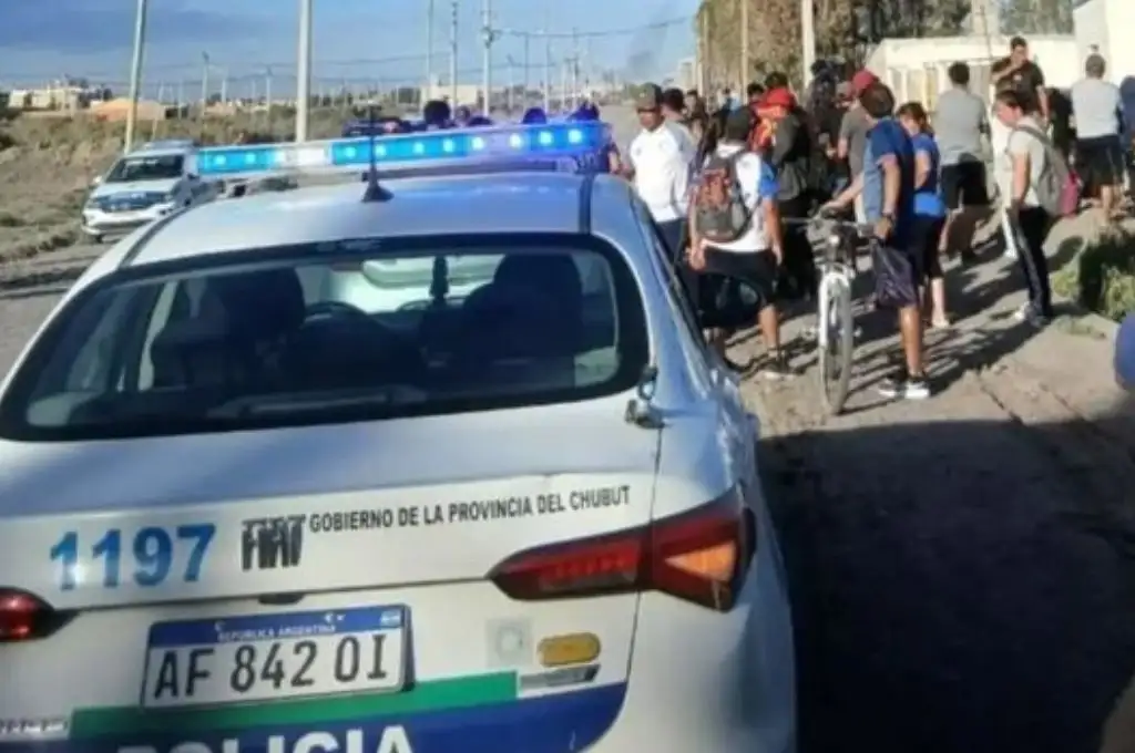 Vecinos lincharon a un delincuente