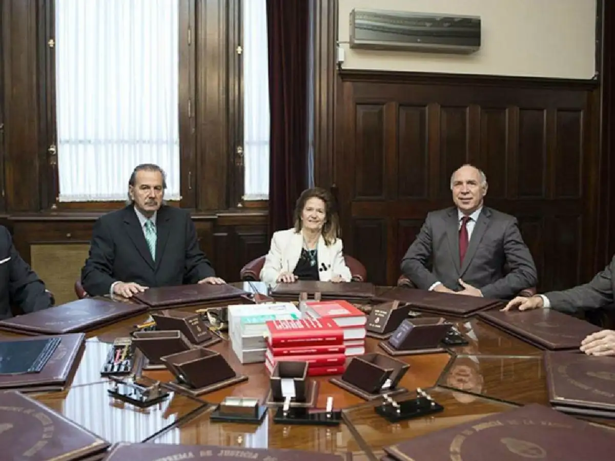 La Corte rechazó el amparo y La Rioja tendrá referéndum
