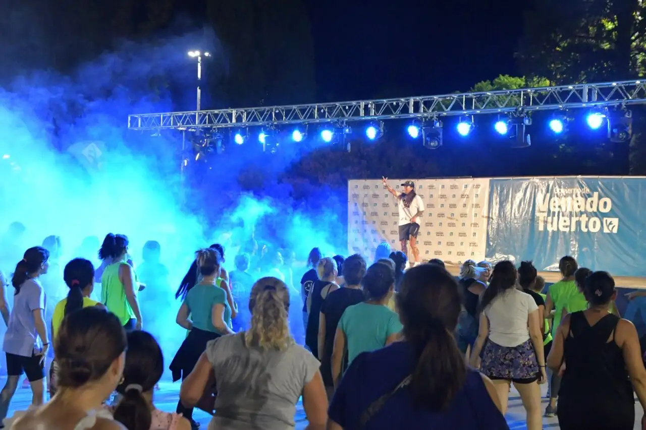 Más de 700 personas disfrutaron de la Noche de Ritmos II