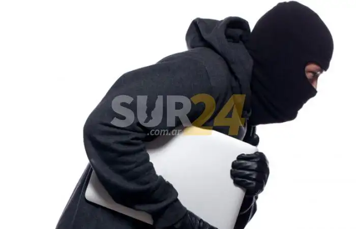 Venado Tuerto: roban de una vivienda dos computadoras y un celular