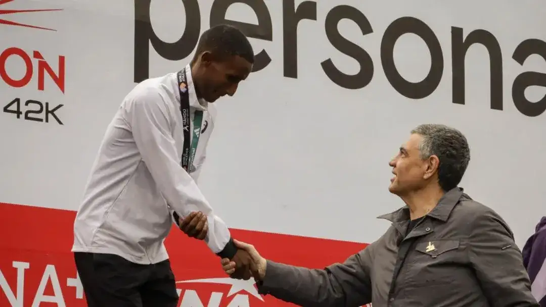 El etíope Habtamu Birlew Denekew se quedó con la Maratón de Buenos Aires. FOTO NA PRENSA GCBA