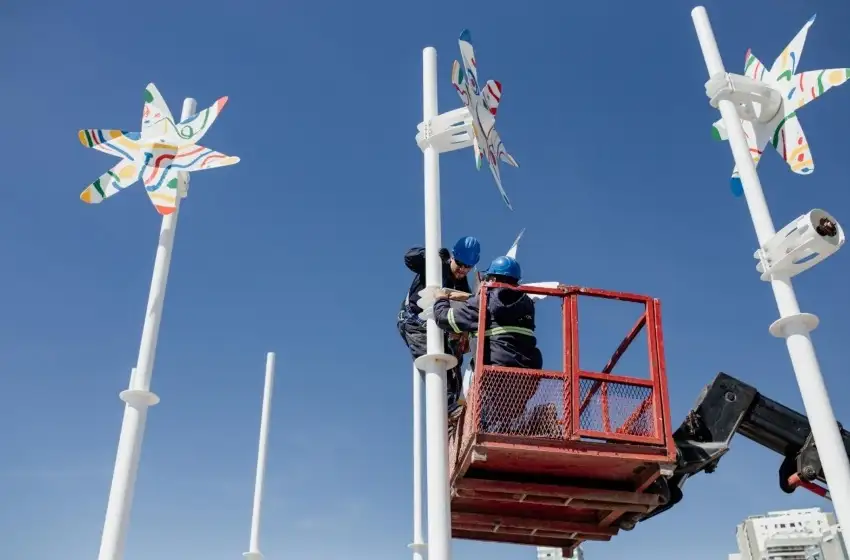 Se reacondicionaron las columnas y los molinos de viento del Paseo Dávila
