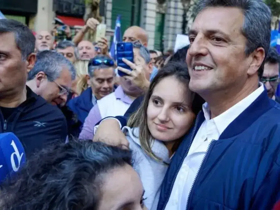 Massa recibió a intendentes peronistas y llamó a construir una alternativa política rumbo a 2027