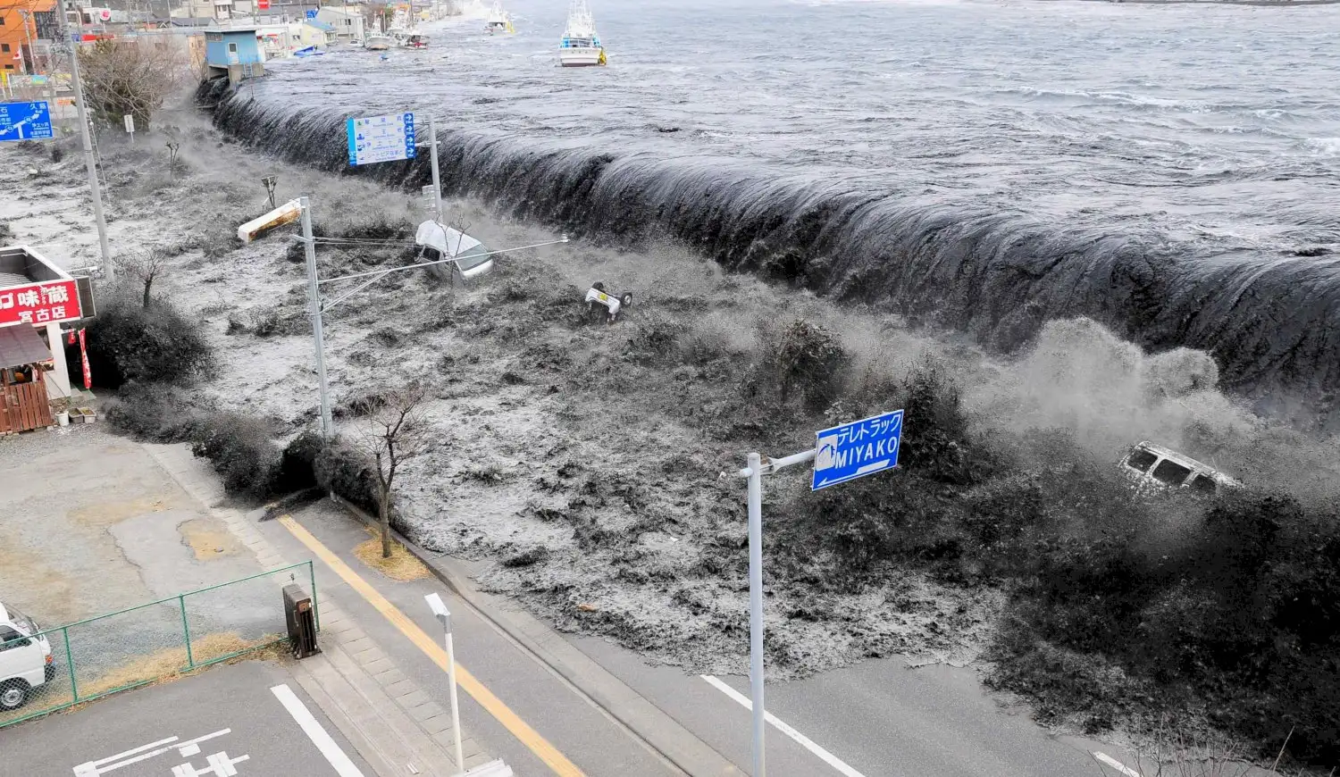 Alerta de terremoto y posible tsunami en Chile