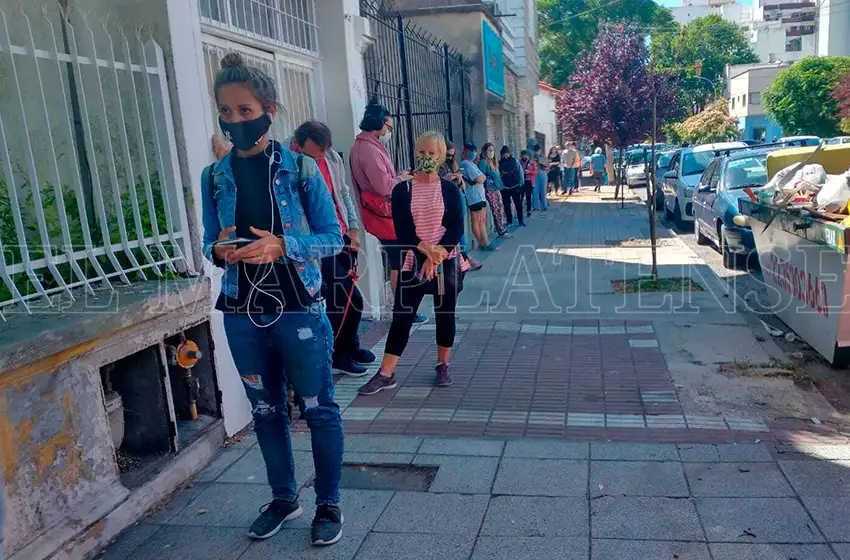 OMS dice que “es posible que el final de la pandemia se acerque” en Europa