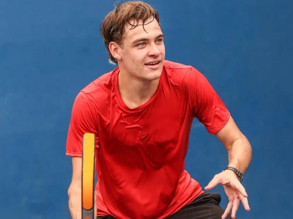 Pádel: Leo Yob compite en España