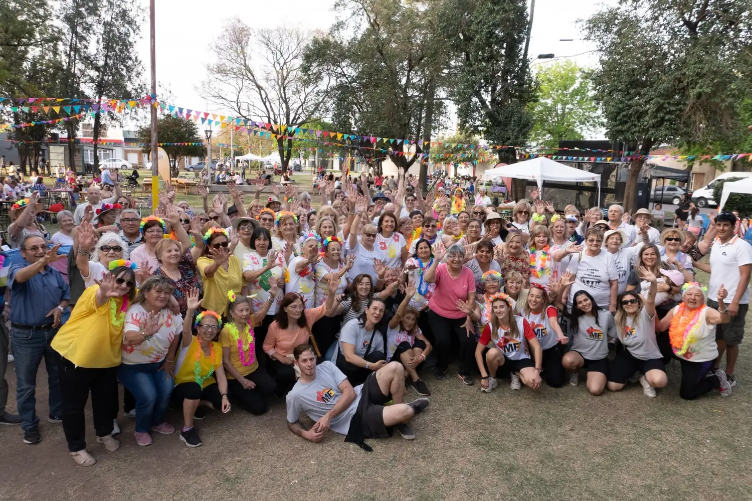 Todos los participantes posaron para la foto.