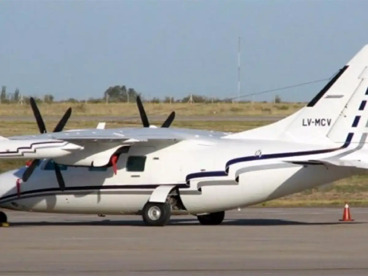 Se supo que el piloto del avión desaparecido nunca pidió ayuda 